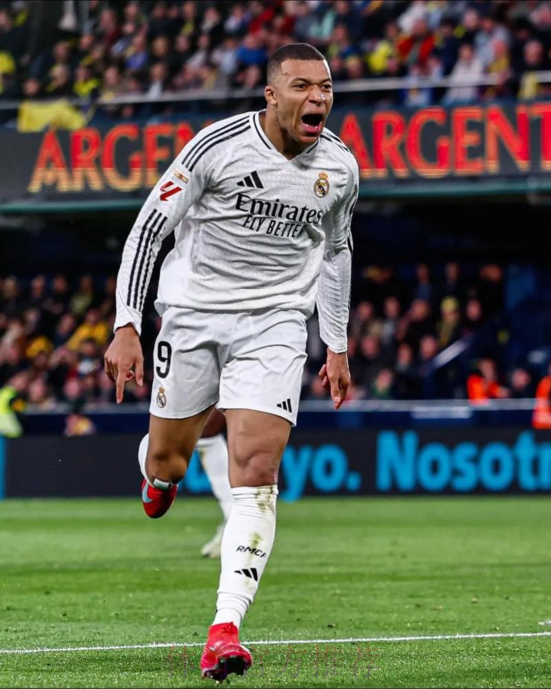 姆巴佩团队上周分别和曼城、皇马进行了接触 姆巴佩团队上周分别和曼城、皇马进行了接触